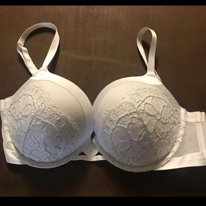 Victoria Secret very sexy push up bra 34ddd